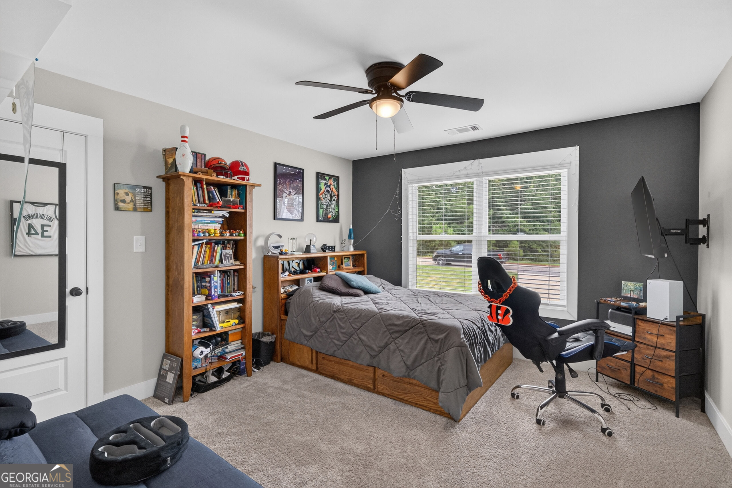 615 Lakeshore Drive Property Photo 17