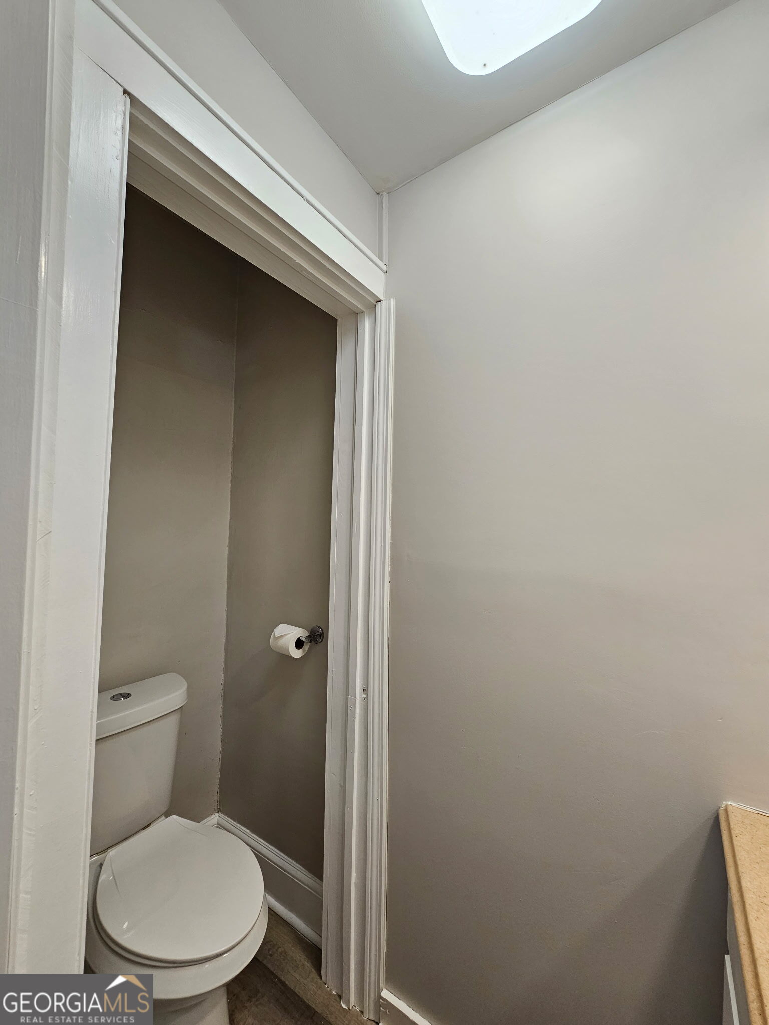 846 Benson Street Property Photo 6