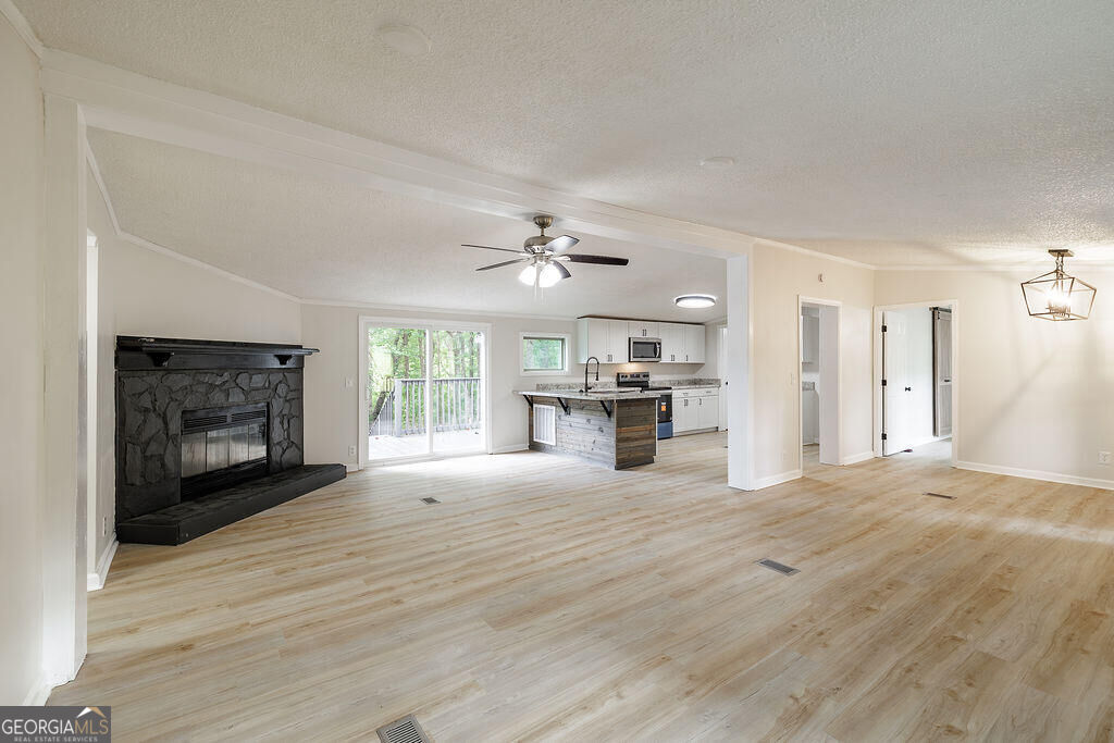 194 Adams Road Property Photo 4