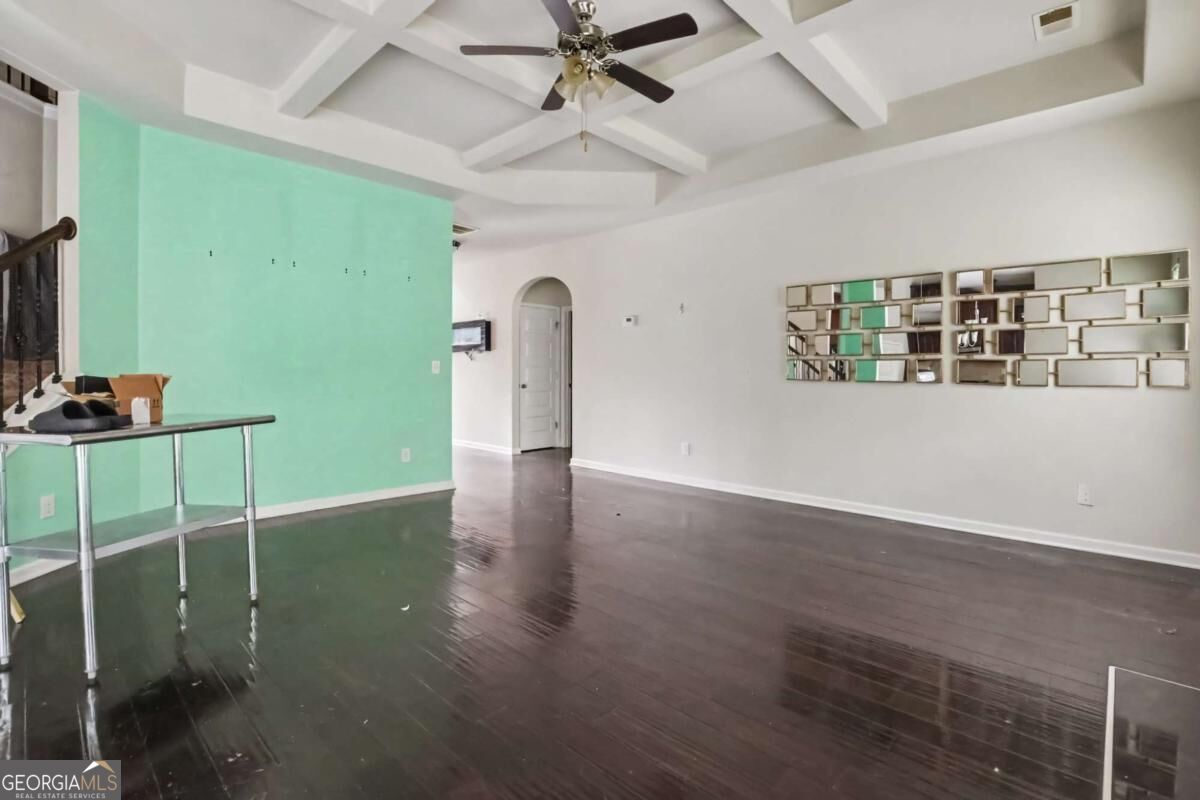 646 Toronto Circle Property Photo 10