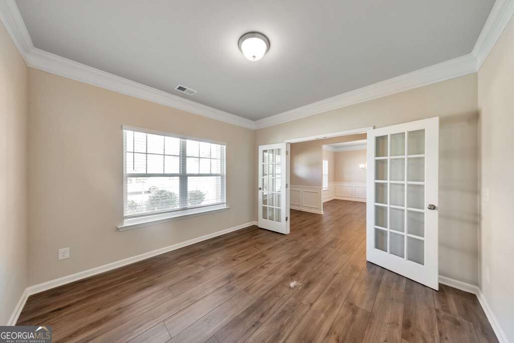 3531 Meadow Grass Drive Property Photo 11