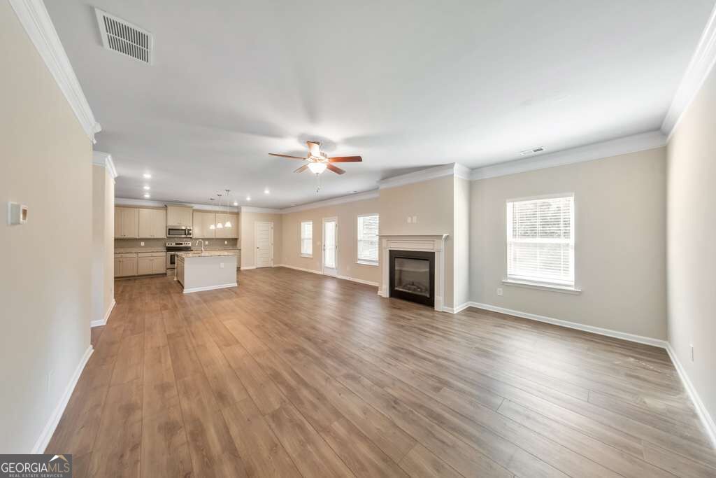 3531 Meadow Grass Drive Property Photo 13