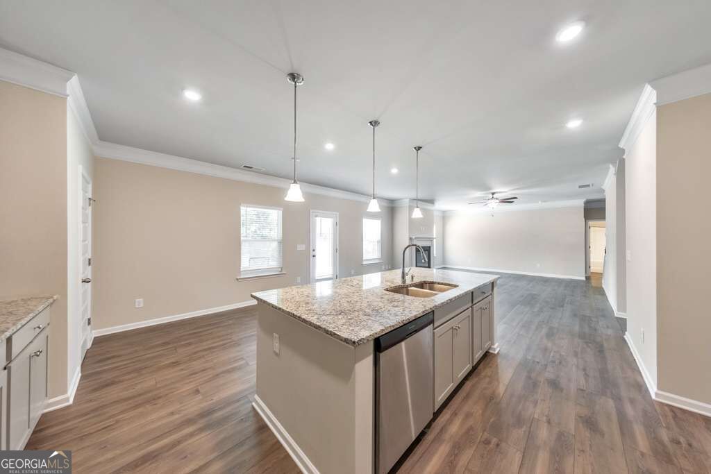 3531 Meadow Grass Drive Property Photo 20