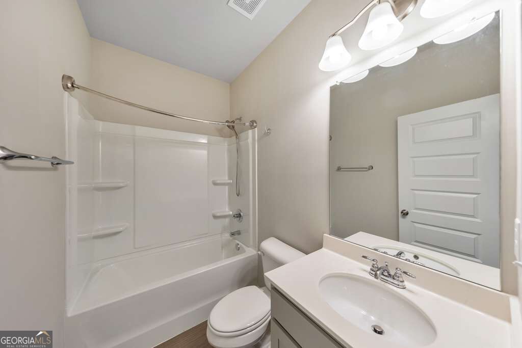 3531 Meadow Grass Drive Property Photo 22