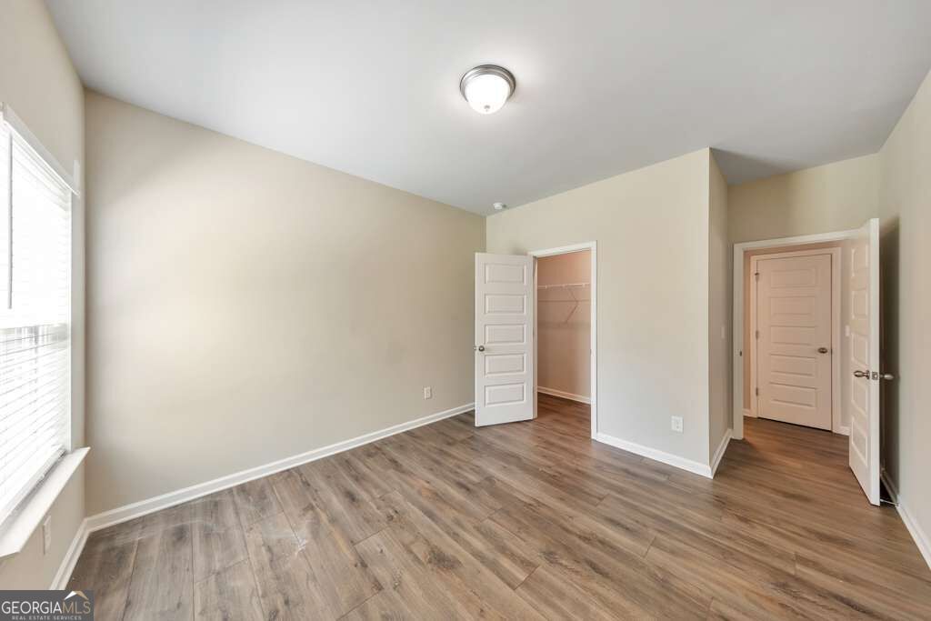 3531 Meadow Grass Drive Property Photo 23