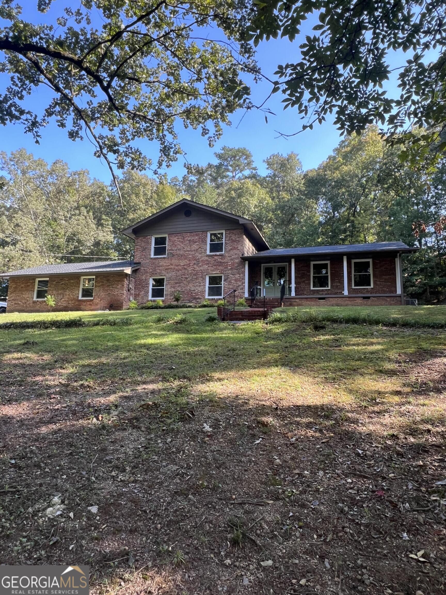 203 Woodland Drive Property Photo 1