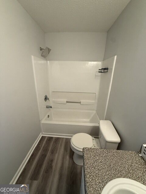 130 Hawkeye Lane Property Photo 8