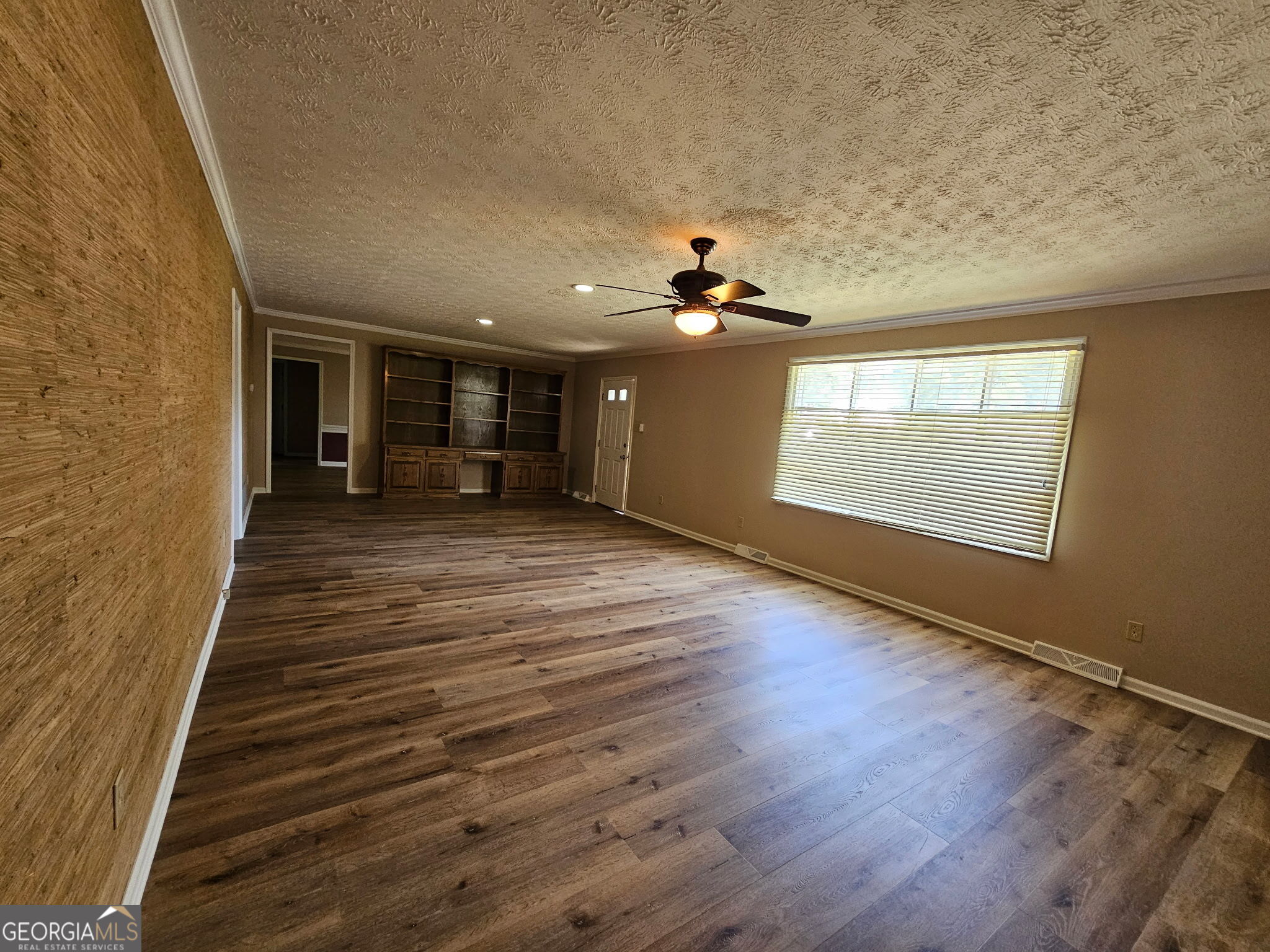 372 Smith Street Property Photo 6