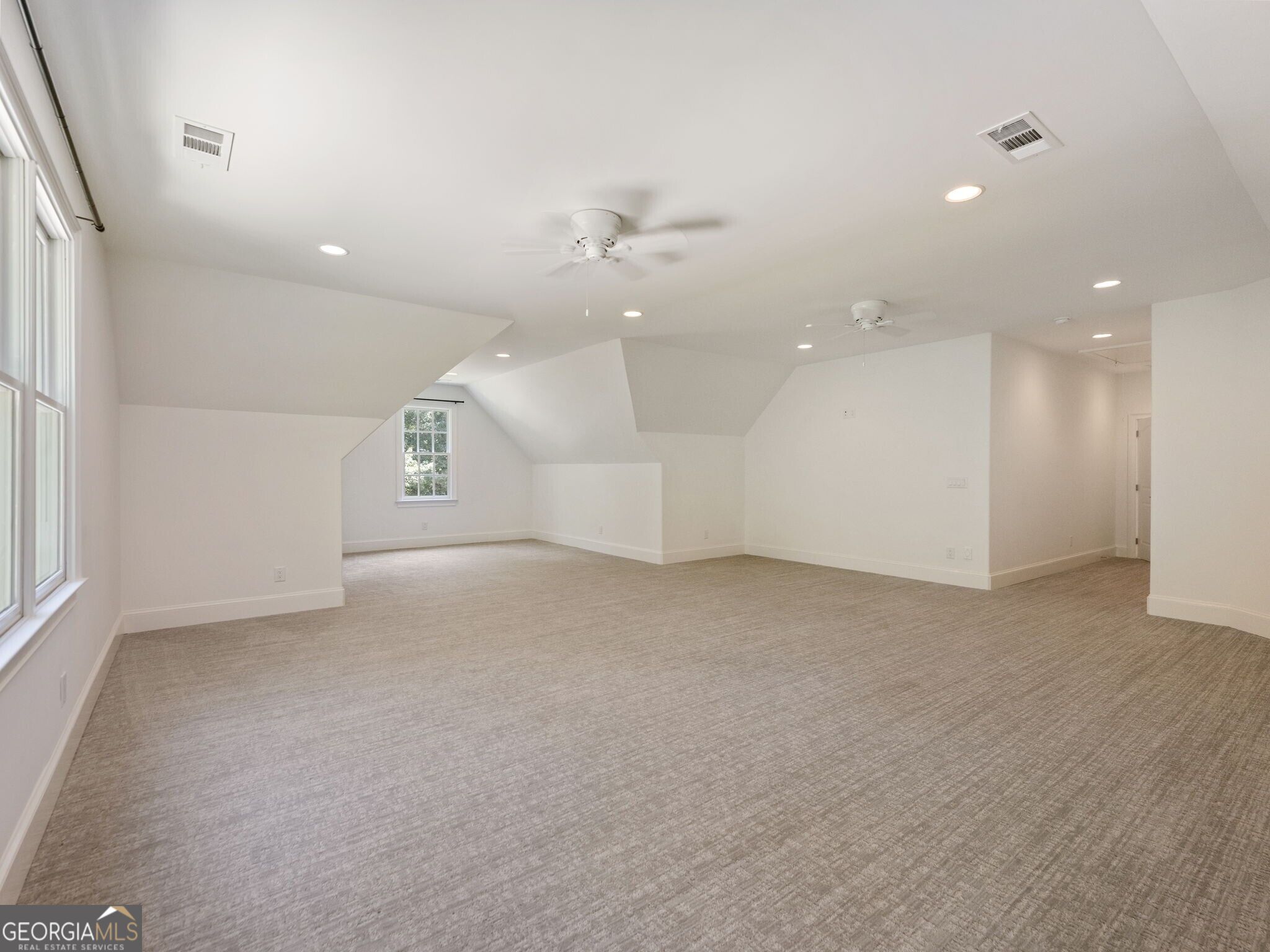 55 Summitrail Lane Property Photo 114