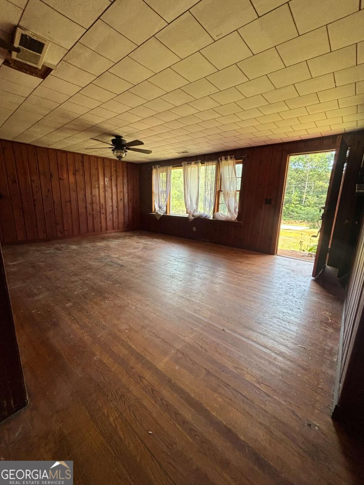 3658 West Point Road Property Photo 3