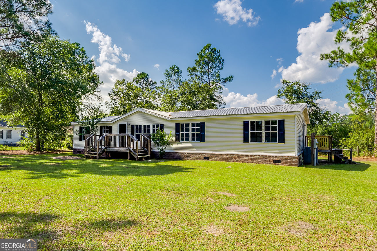 1577 Stillwell Road Property Photo 2