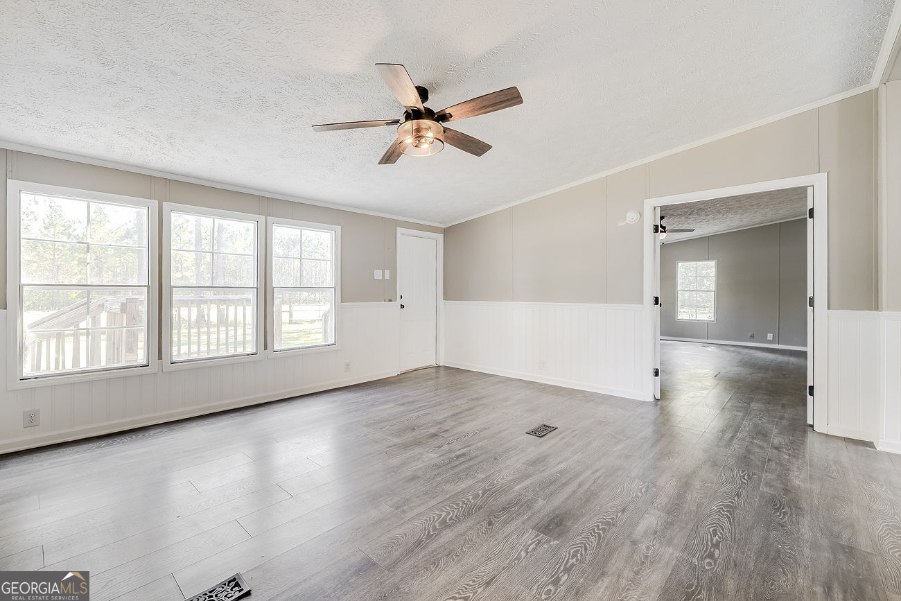 1577 Stillwell Road Property Photo 8