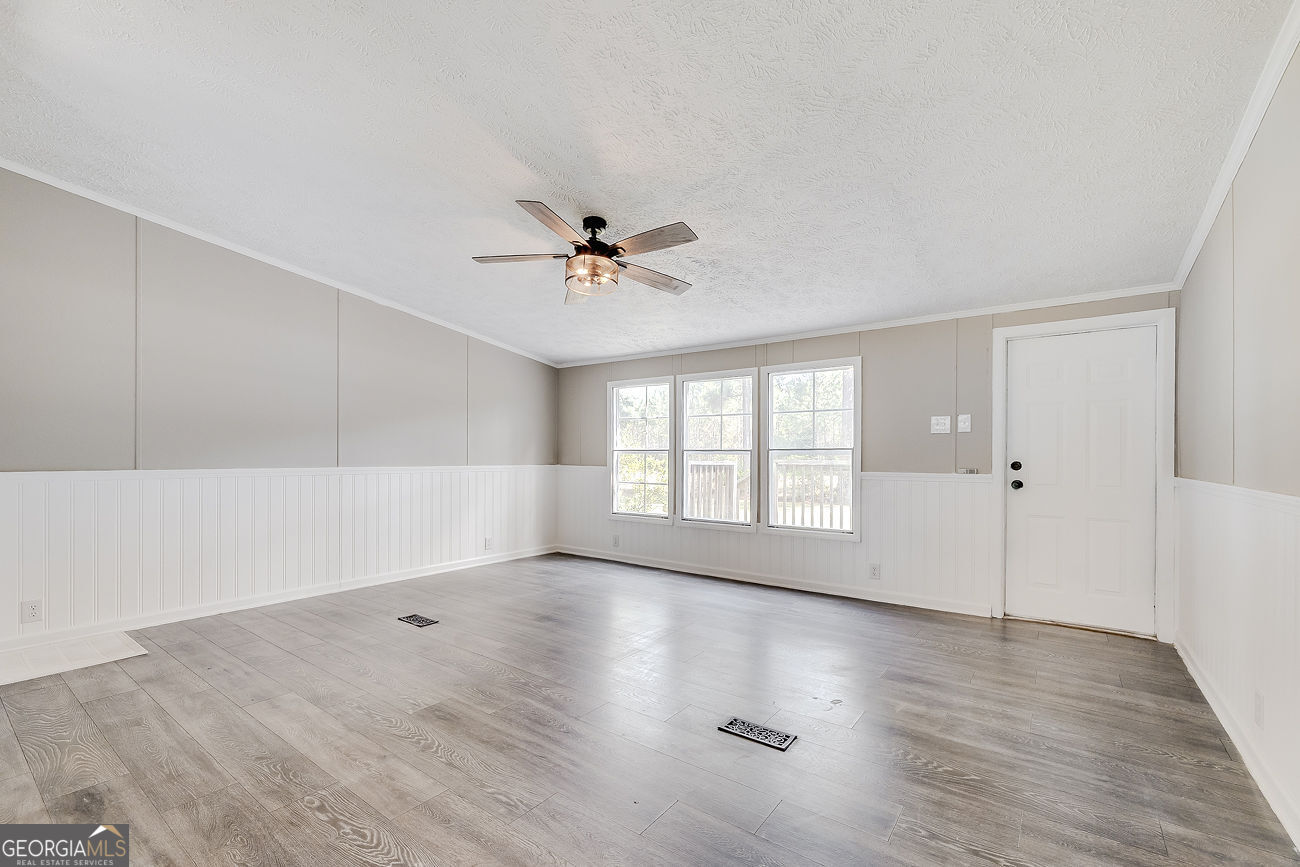 1577 Stillwell Road Property Photo 10