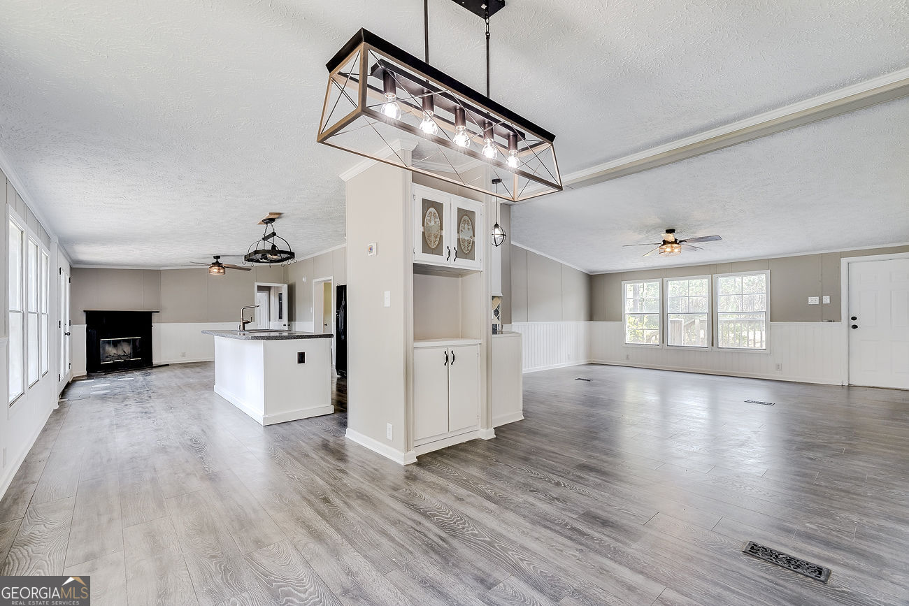 1577 Stillwell Road Property Photo 11