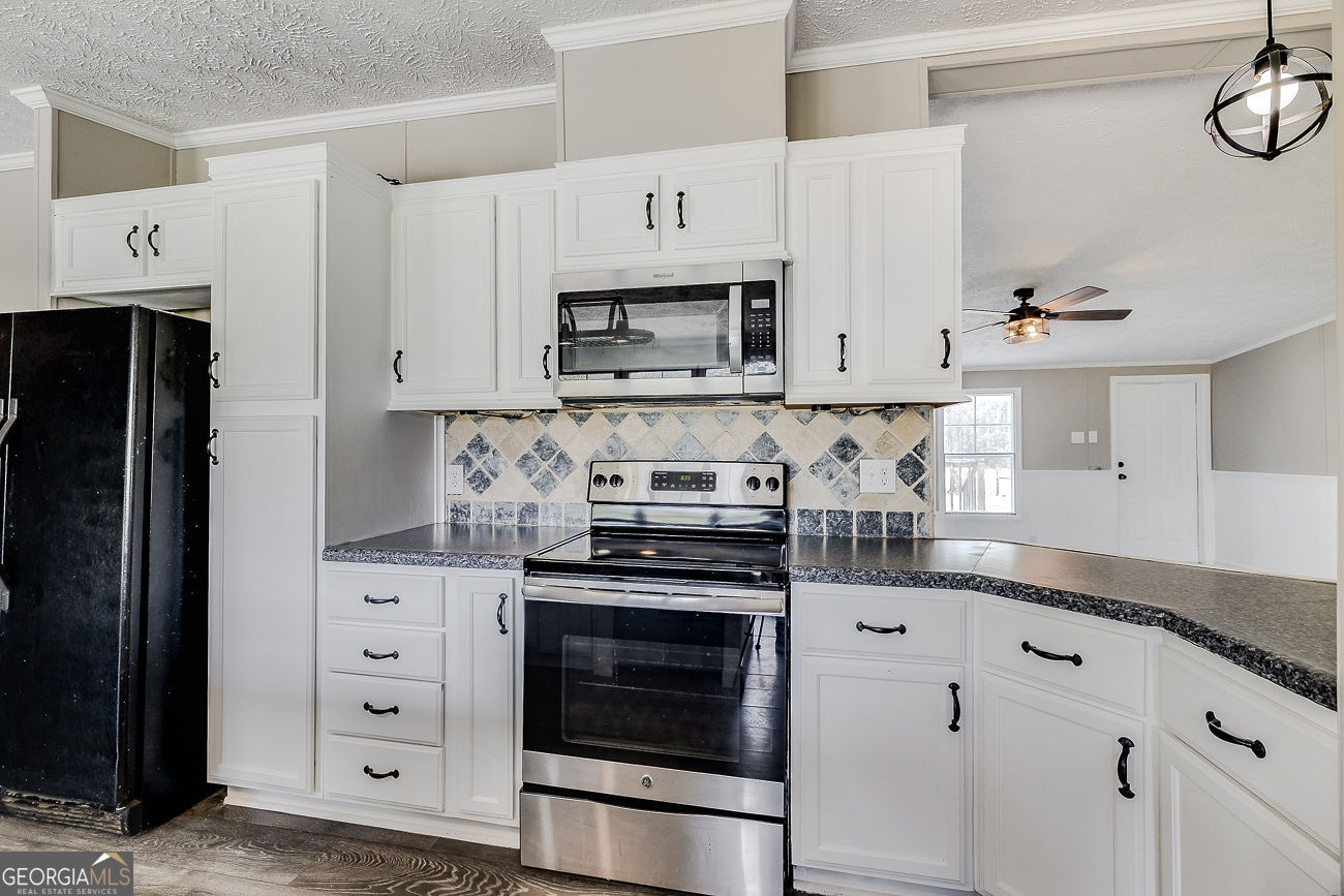 1577 Stillwell Road Property Photo 14