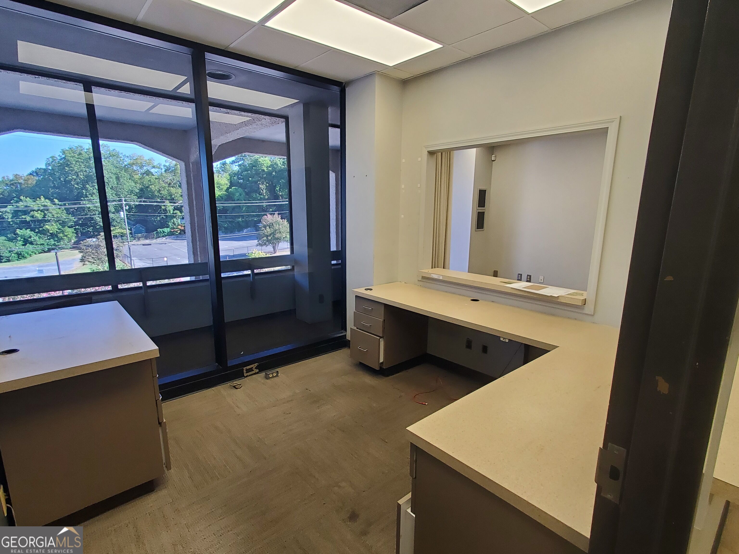 701 Broad Street Suite 350 Property Photo 4