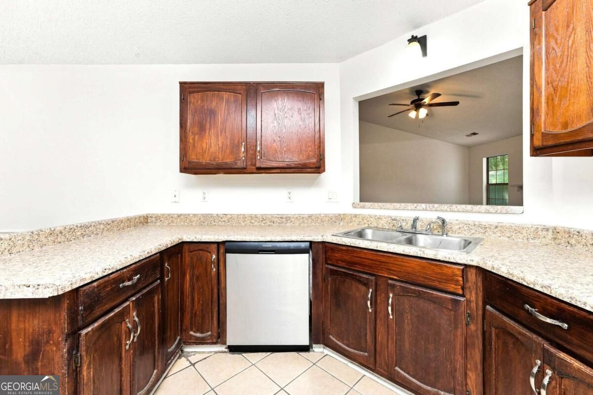 3061 Herscu Way Property Photo 3