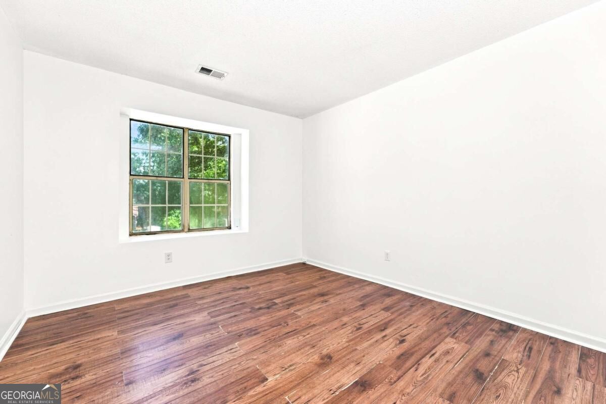 3061 Herscu Way Property Photo 7