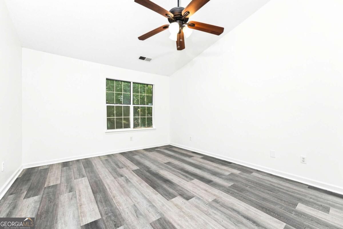 3061 Herscu Way Property Photo 8