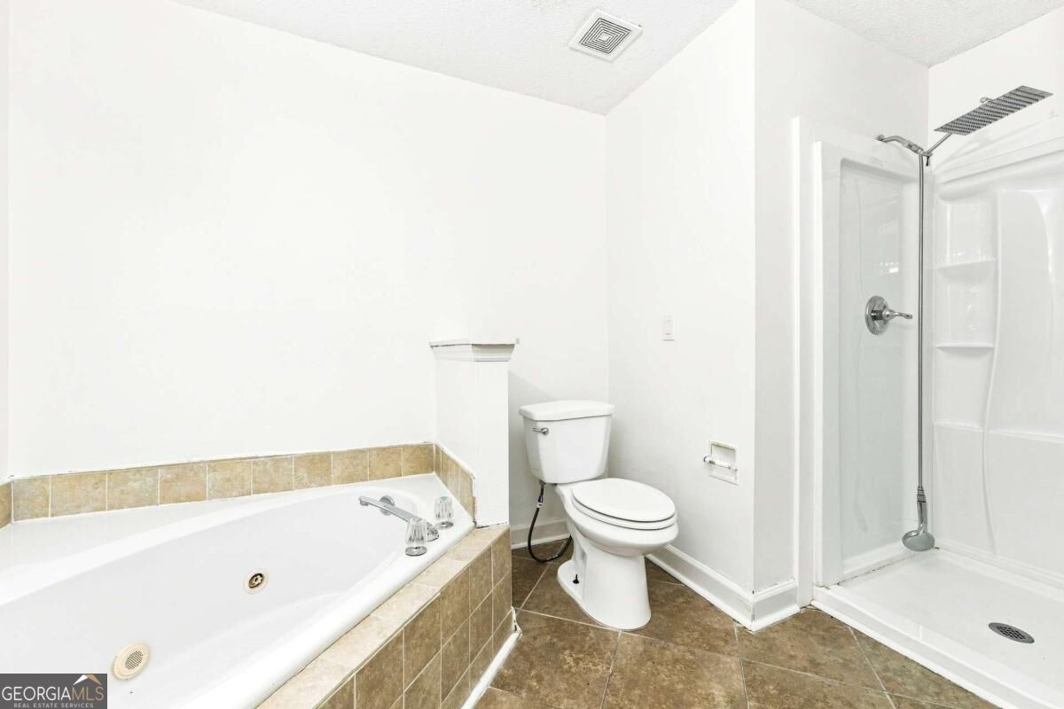 3061 Herscu Way Property Photo 12