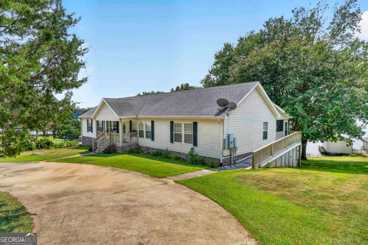 304b Cold Branch Road Property Photo 5