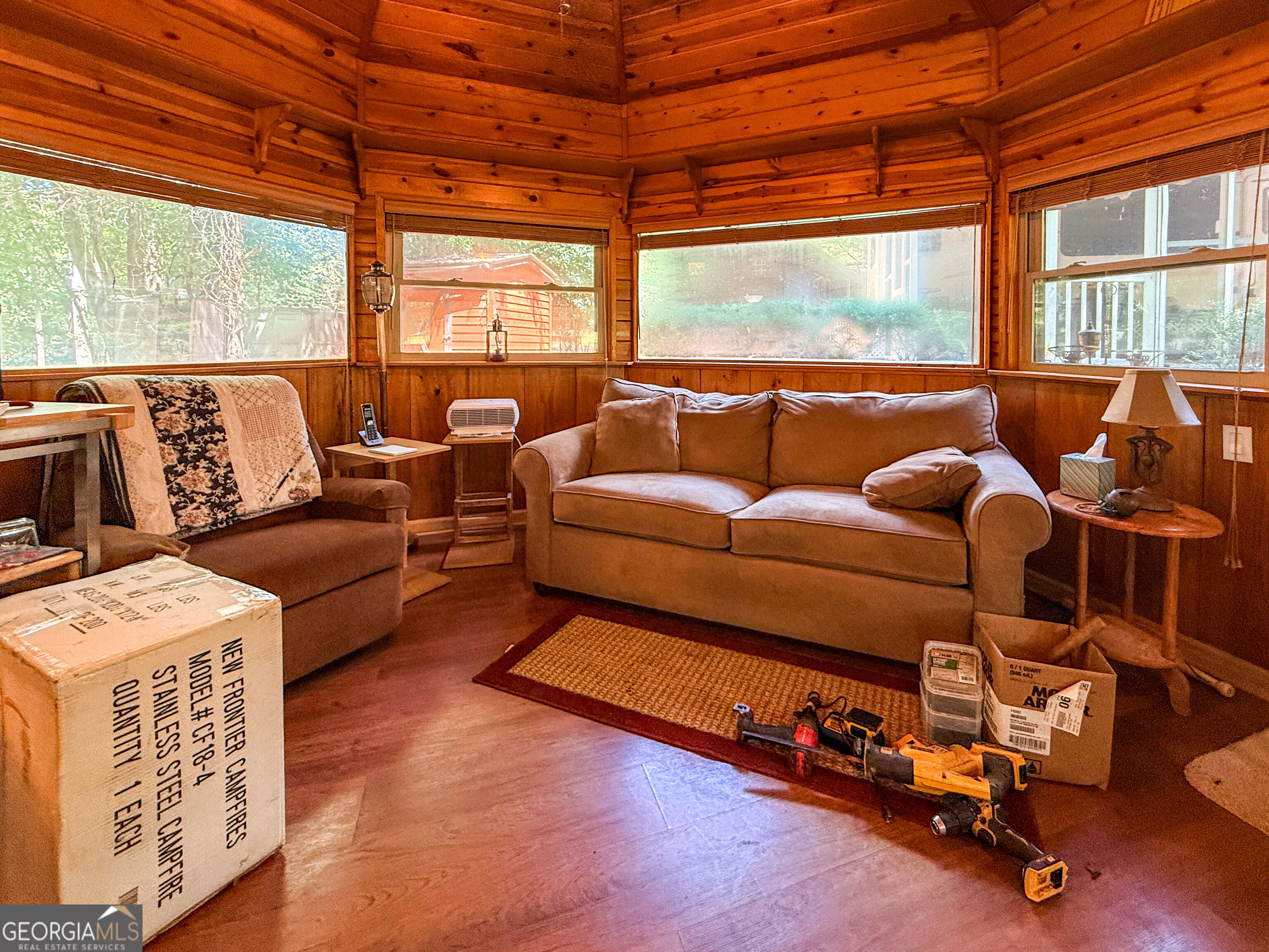 100 Campfire Drive Property Photo 18