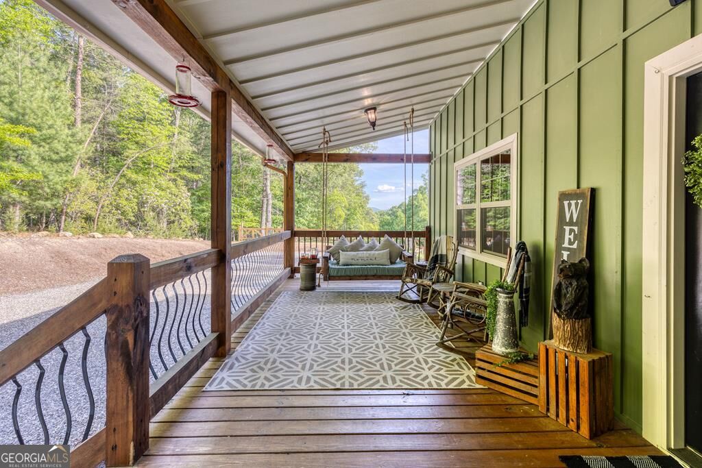 481 Mountain Top Drive Property Photo 8