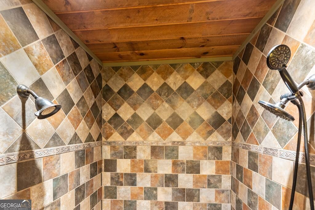 481 Mountain Top Drive Property Photo 22