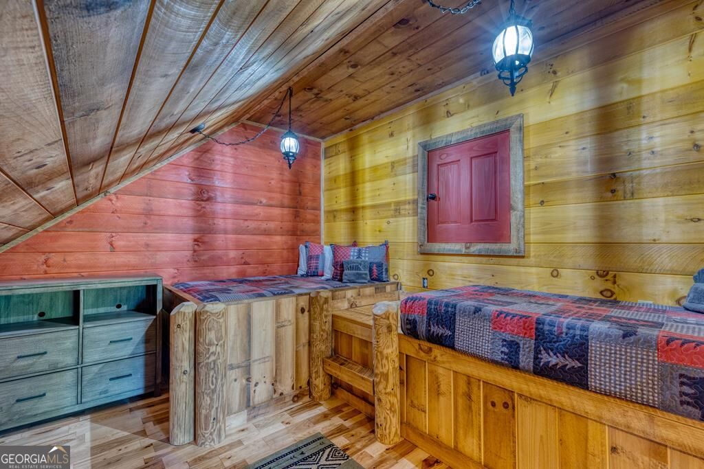 481 Mountain Top Drive Property Photo 27