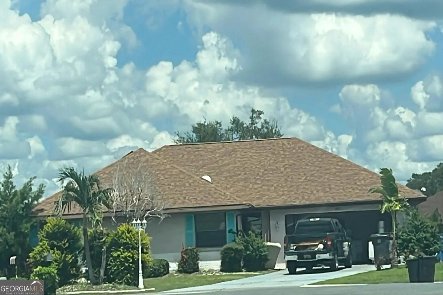 300 Thorn Hill Place