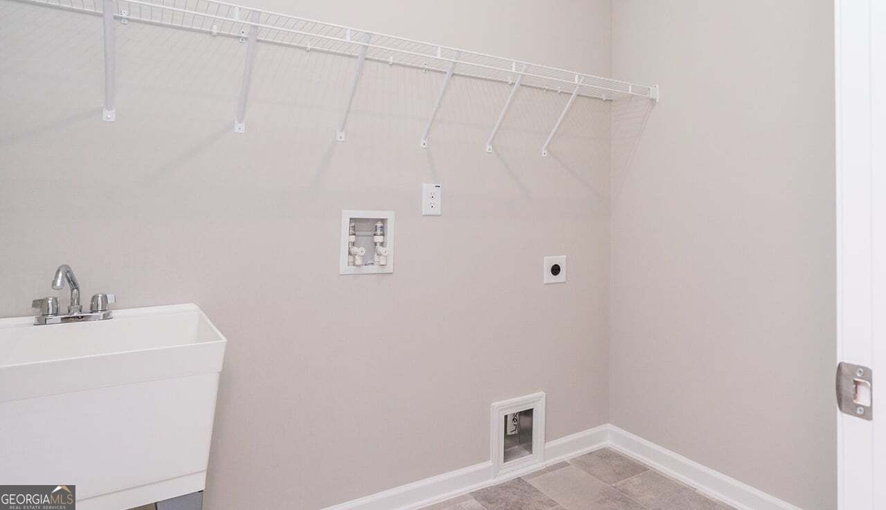5020 Cecelia Drive Property Photo 19