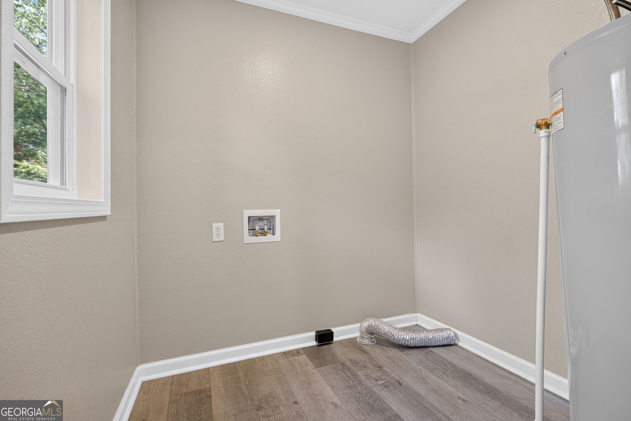 205 Elm Street Property Photo 14