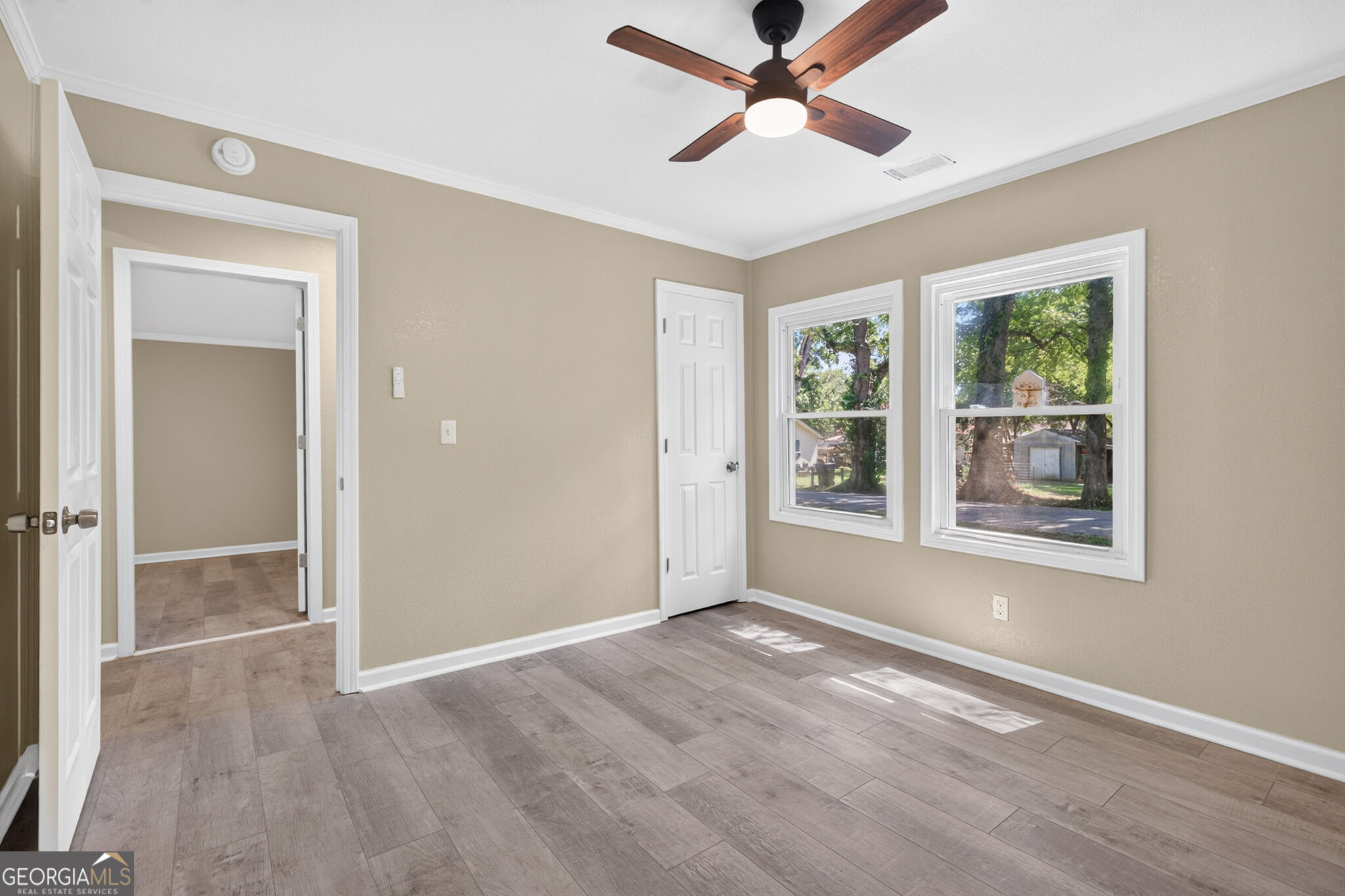 205 Elm Street Property Photo 18