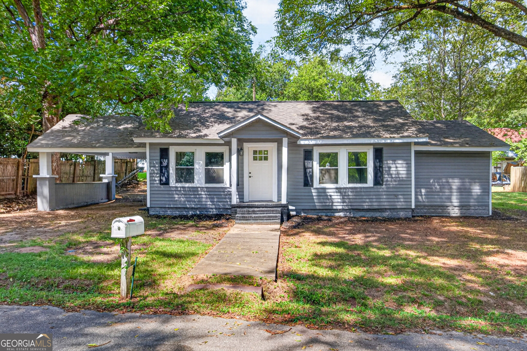 205 Elm Street Property Photo 33