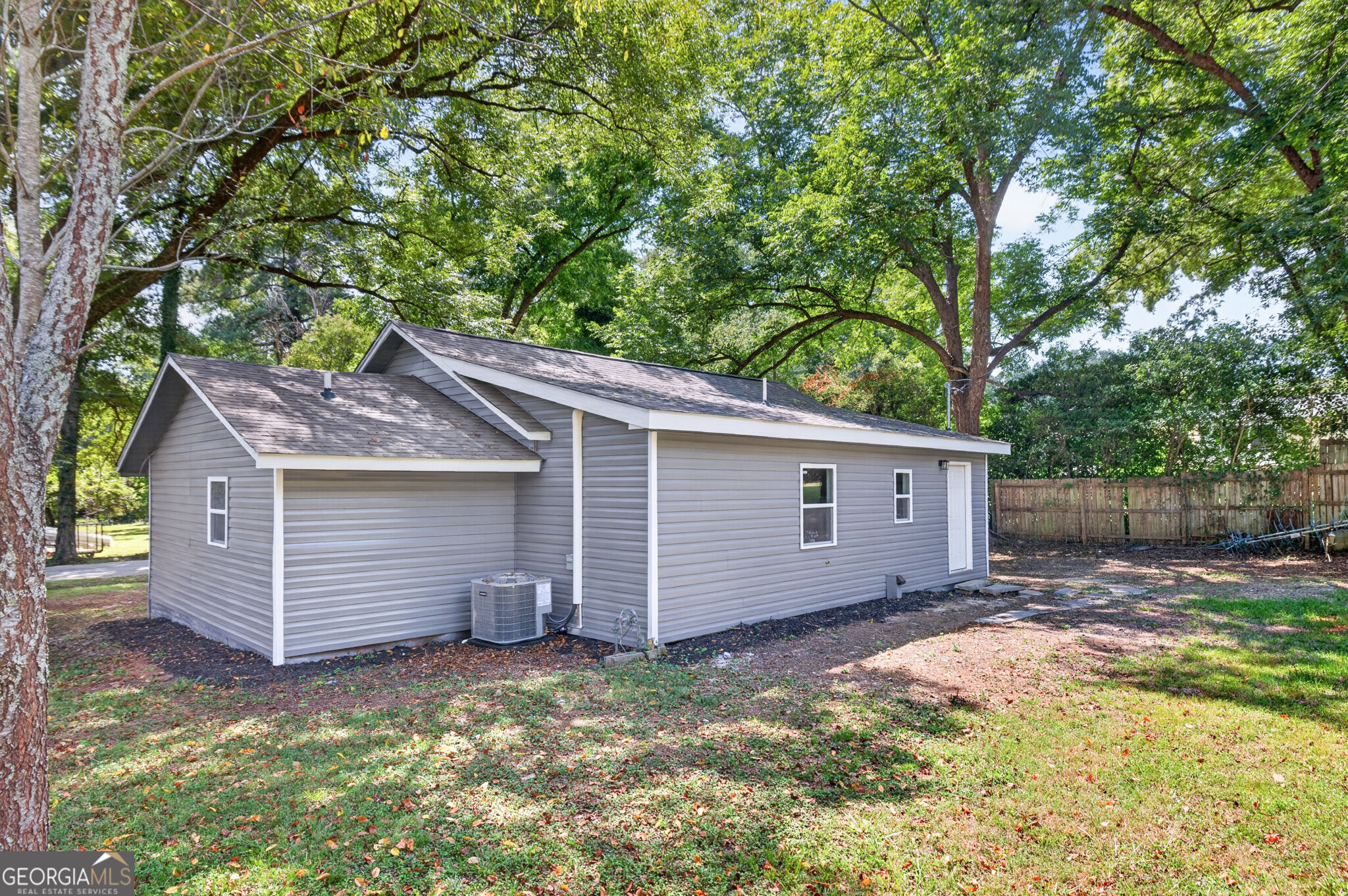 205 Elm Street Property Photo 37