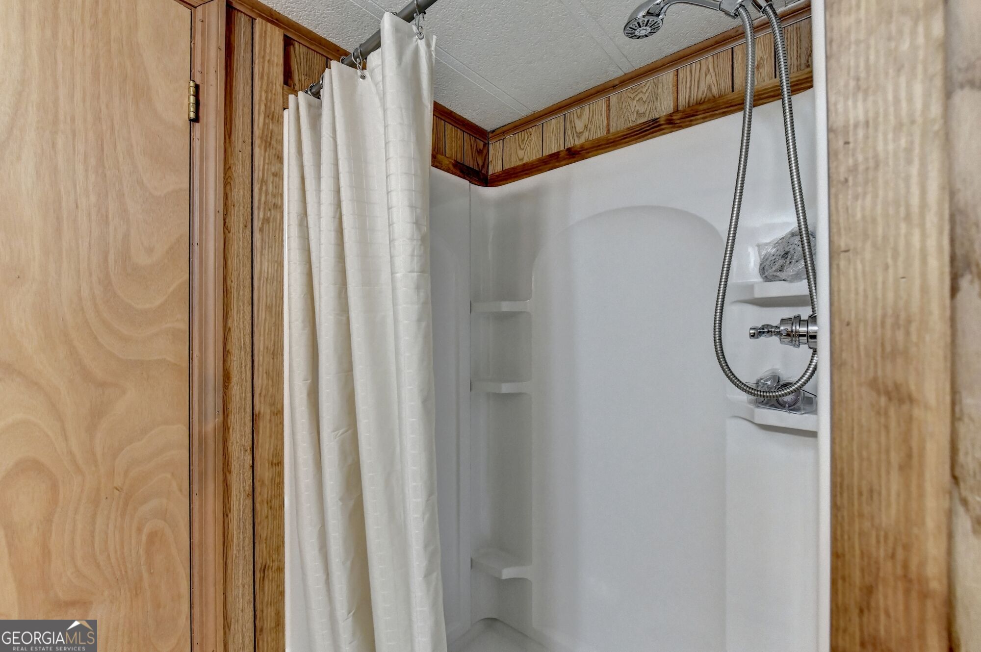 920 Hester Drive Property Photo 15
