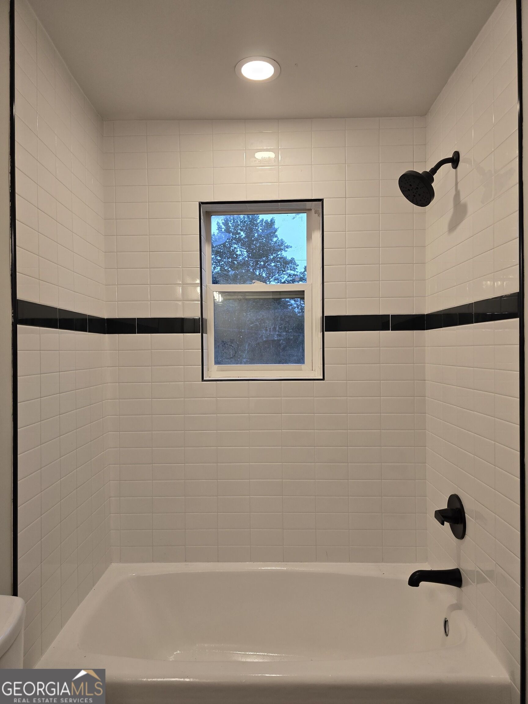 1609 Line Street Property Photo 16