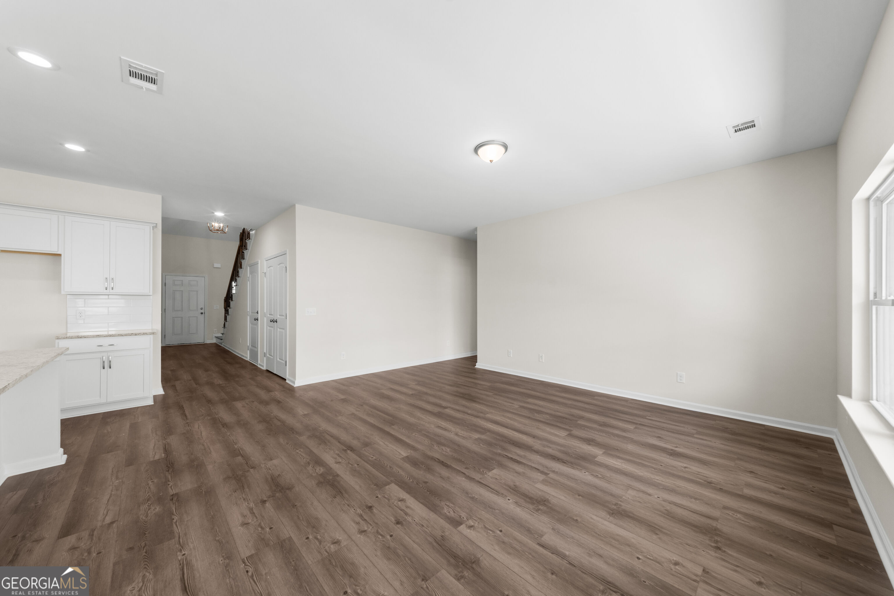 113 Lakeview Pines Way Property Photo 4
