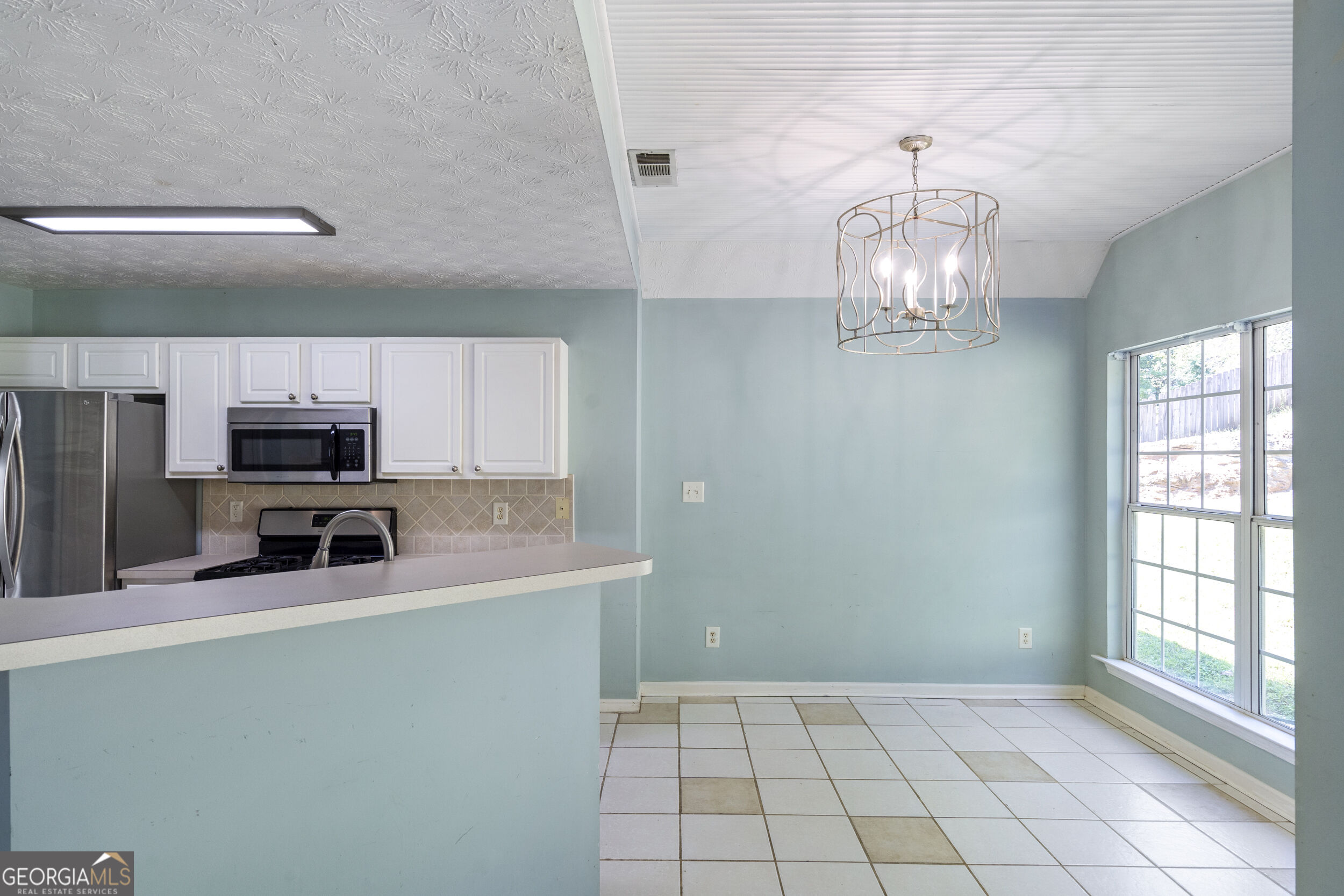 4238 Riviere Point Property Photo 11