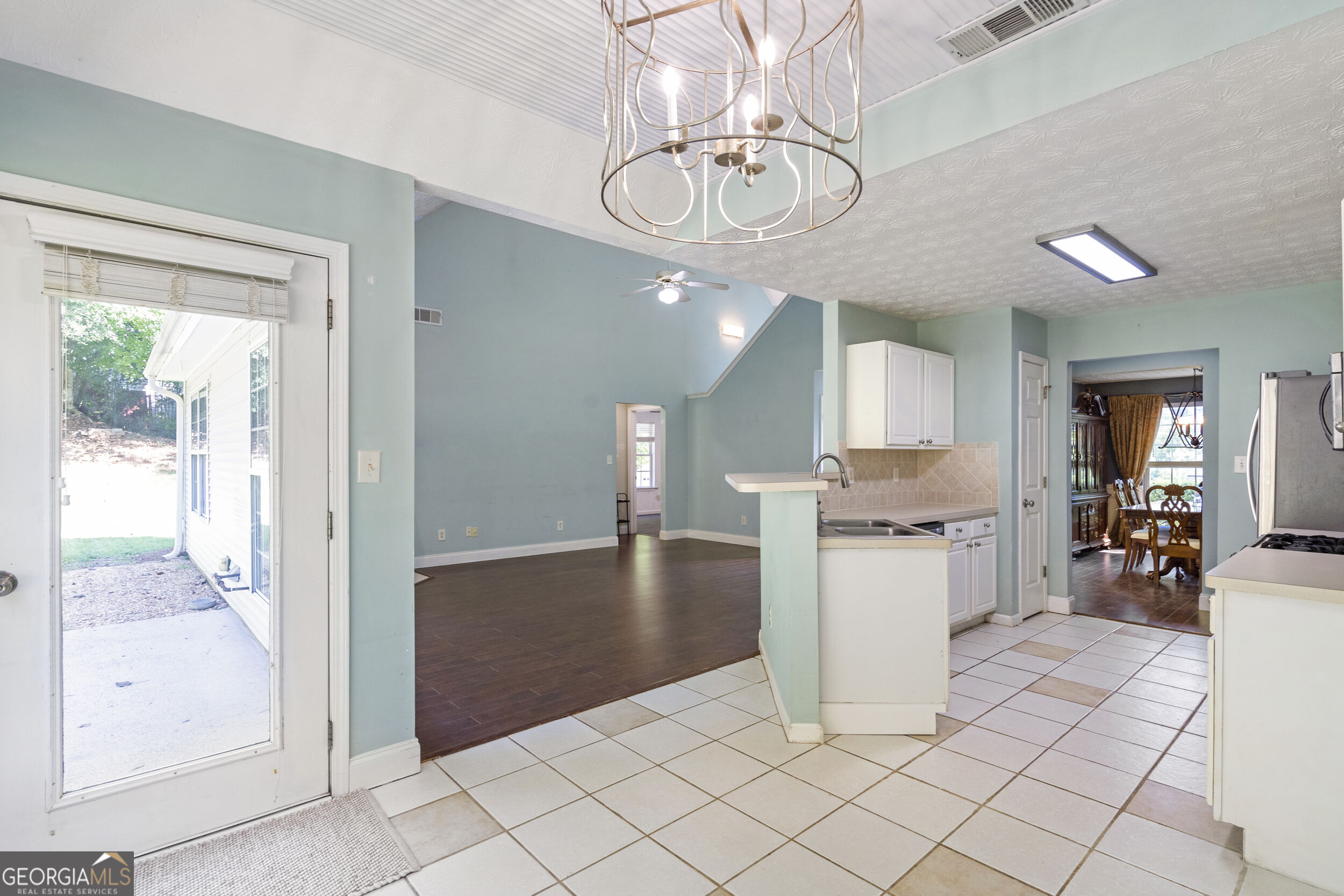 4238 Riviere Point Property Photo 12