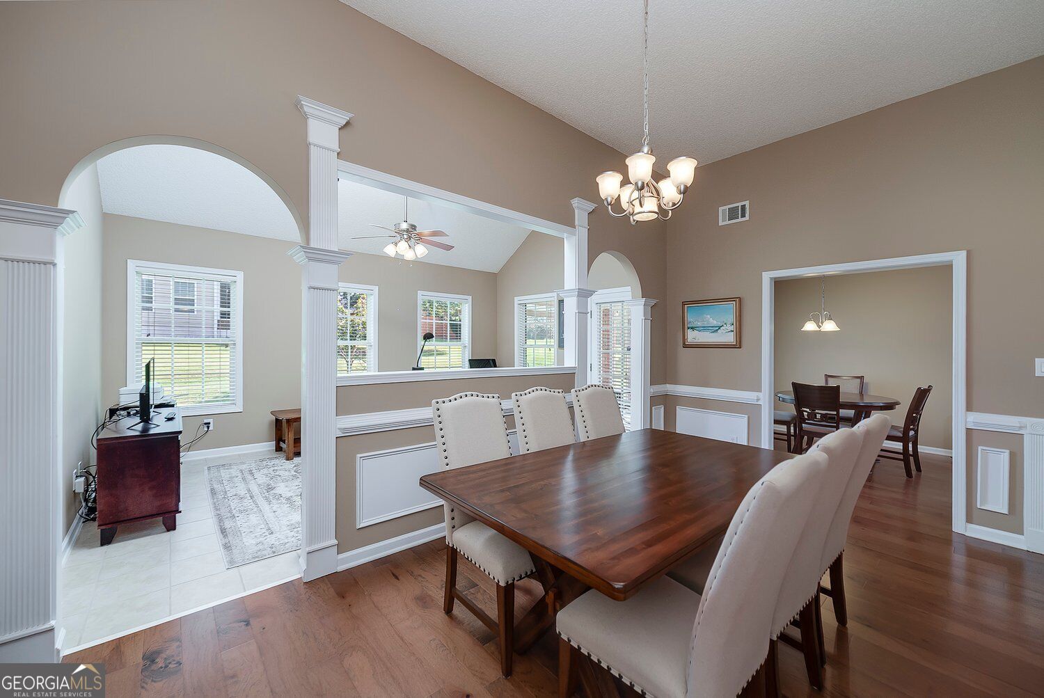 237 Prominent Loop Property Photo 11