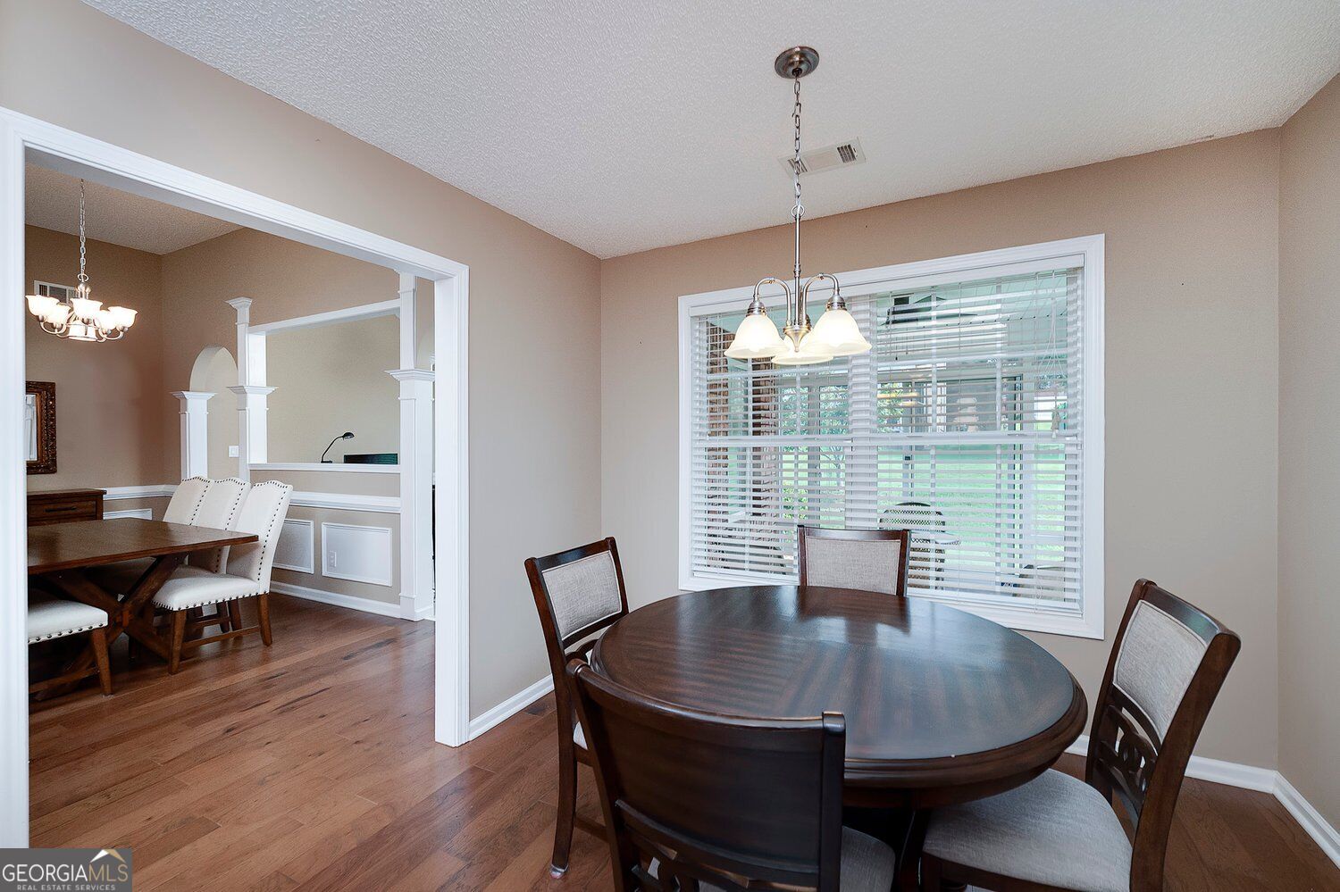 237 Prominent Loop Property Photo 15