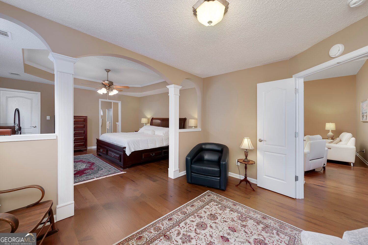 237 Prominent Loop Property Photo 20