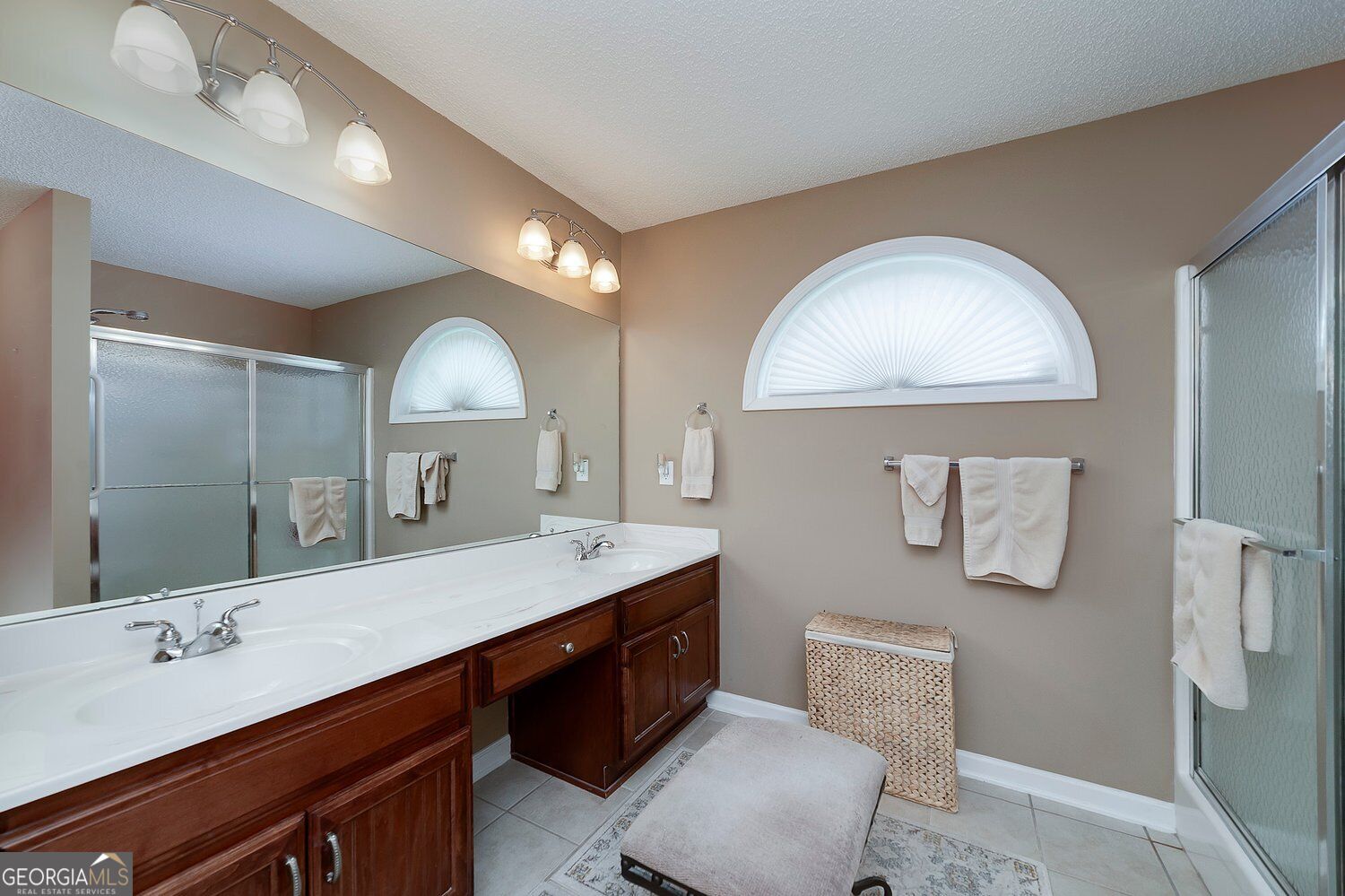 237 Prominent Loop Property Photo 25
