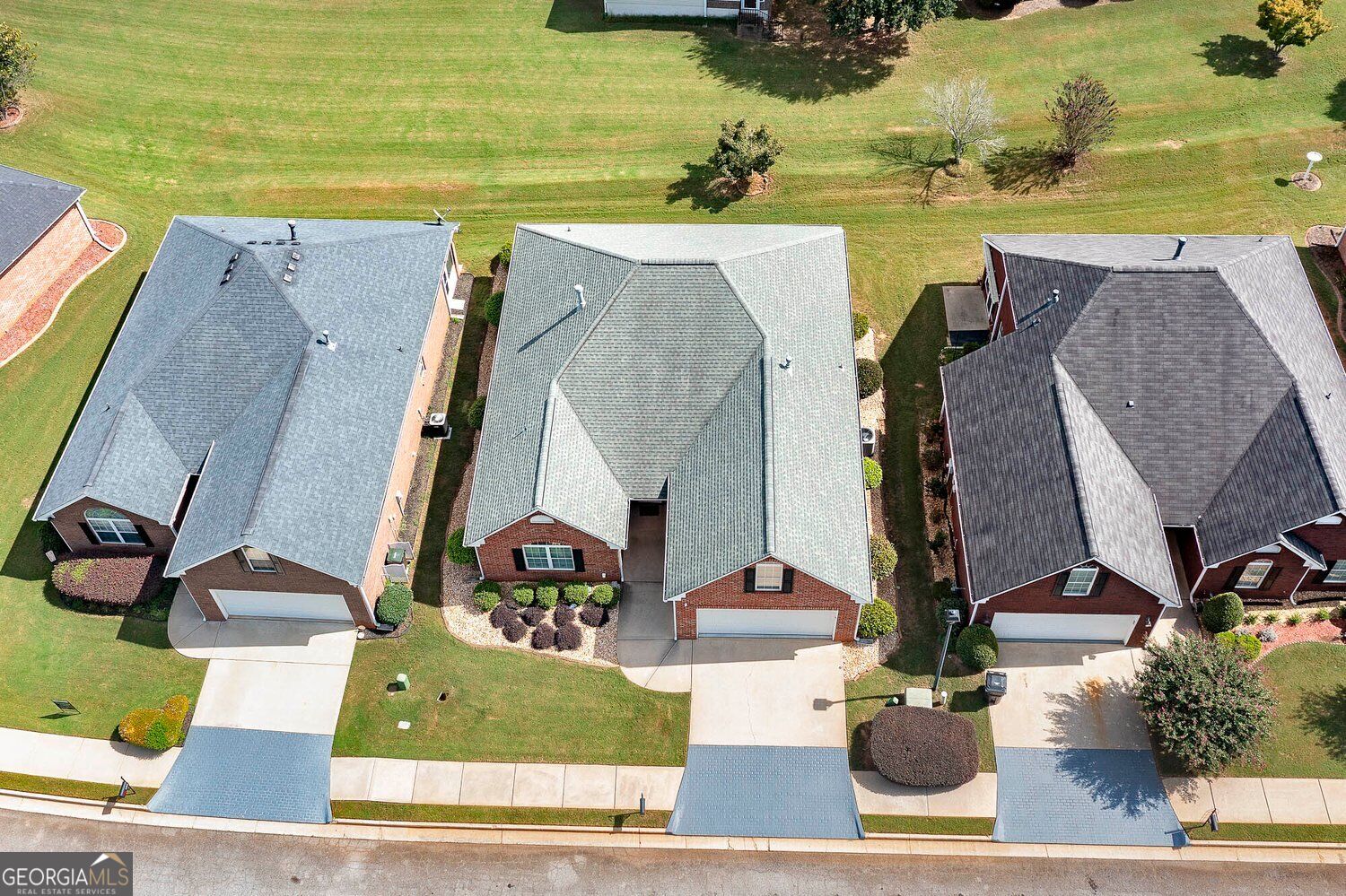 237 Prominent Loop Property Photo 35