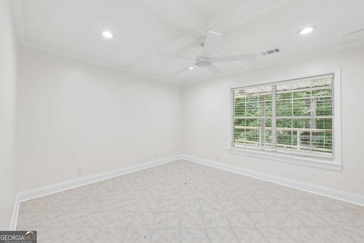 2890 Northcliff Drive Property Photo 26