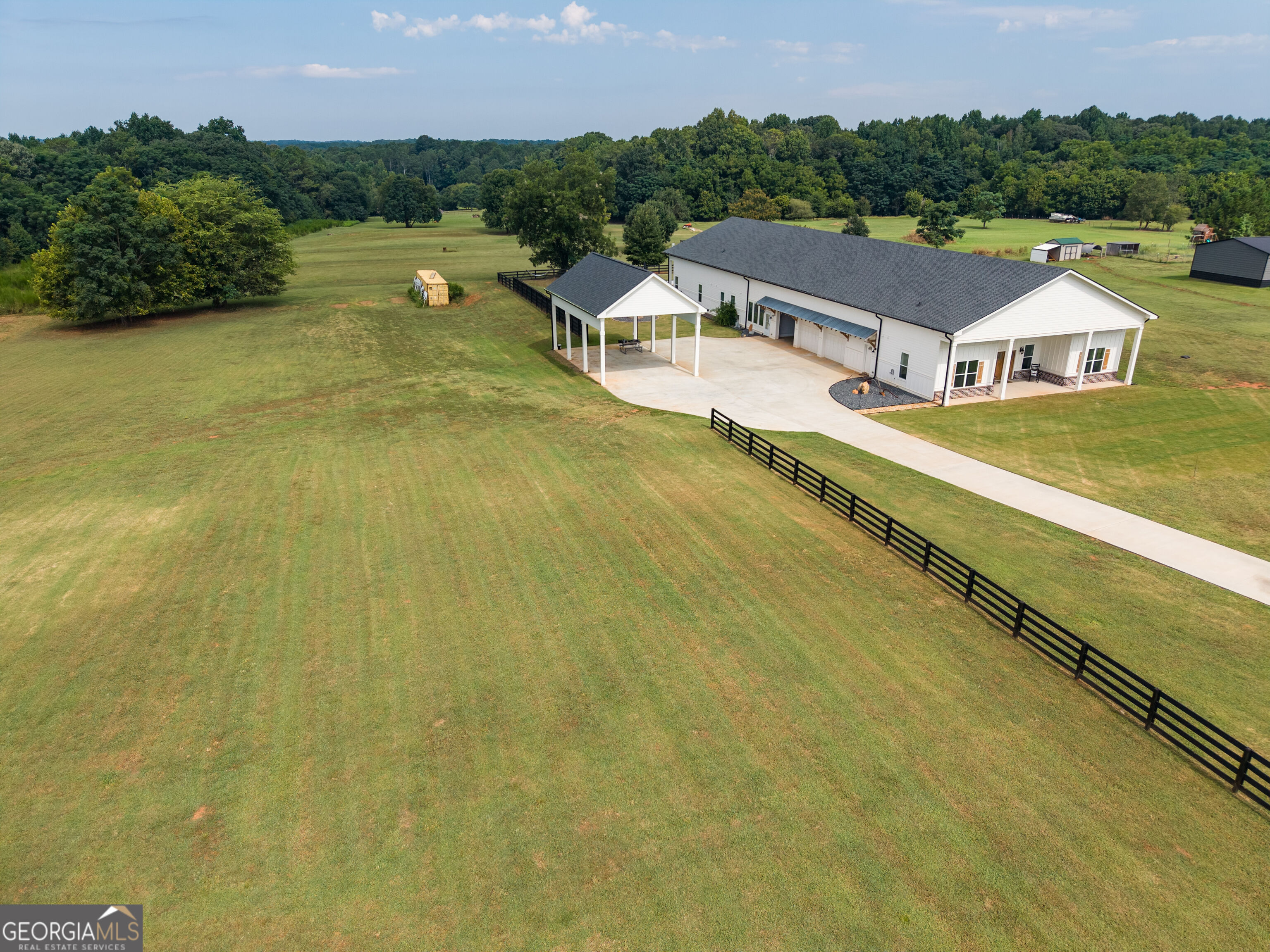 3441 Seven Islands Road Property Photo 3
