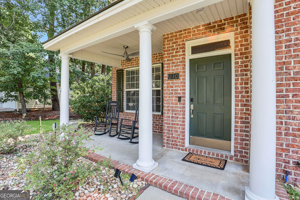 210 Brown Thrush Road Property Photo 3
