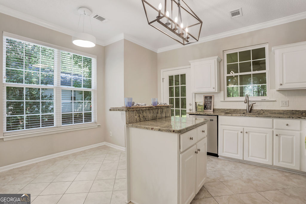 210 Brown Thrush Road Property Photo 10