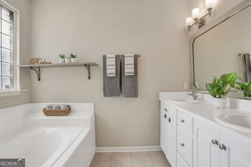 210 Brown Thrush Road Property Photo 23
